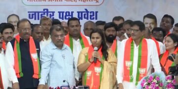 माजी मंत्री वरपुडकर भाजपात दाखल
