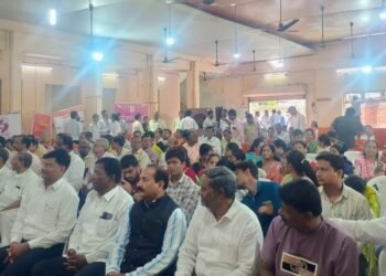 अमृत संस्थेची गरुडझेप : परभणीत अमृत पेठ व परिसंवादास उत्स्फूर्त प्रतिसाद