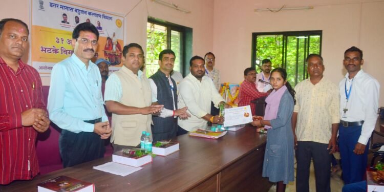 विविध स्पर्धेतील विजेत्यांचा सन्मान