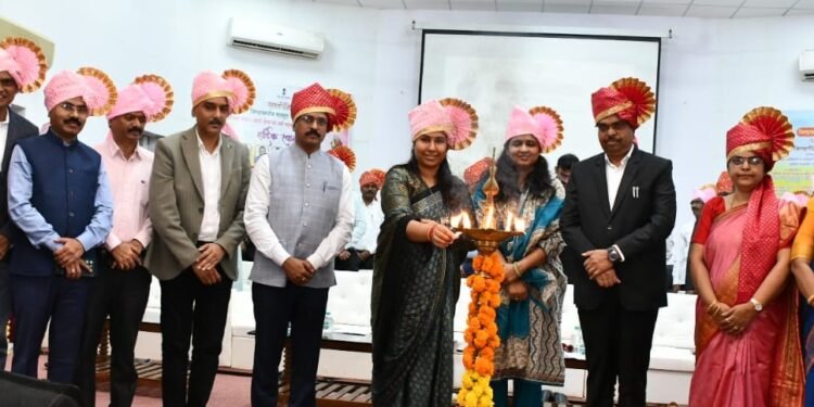लोककल्याणकारी योजनांची प्रभावी अंमलबजावणी करा