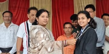 प्रिन्स इंग्लिश स्कूलच्या तन्वी, क्षितिजा यांचा गौरव