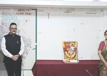 श्री चक्रधर स्वामींच्या जयंतीनिमित्त अभिवादन