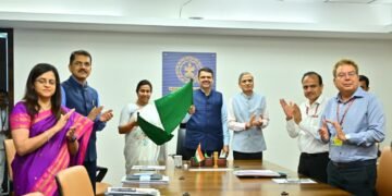 नांदेड - मुंबई 'वंदे भारत एक्सप्रेस' ने उघडले मराठवाड्याच्या समृद्धीचे द्वार : मुख्यमंत्री देवेंद्र फडणवीस