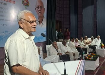 शेतीमध्येच सर्वांना सांभाळण्याची ताकद