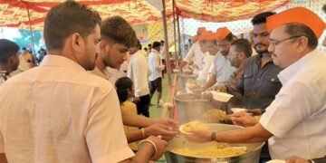 इंद्रायणी देवी यात्रेत हजारोंनी घेतला महाप्रसाद