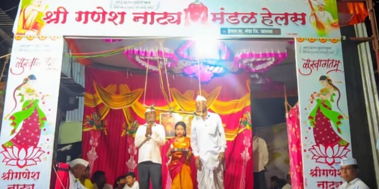 हेलसच्या गणेशात्सवात जपली जाते नाट्य परंपरा
