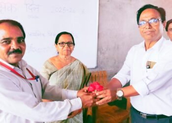 विद्यार्थी हेच शिक्षकांच्या यशाचा खरा आरसा - करुणा कुलकर्णी