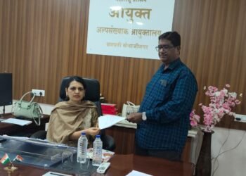 मुस्लिम समाजाचे अल्पसंख्याक आयुक्तांना साकडे