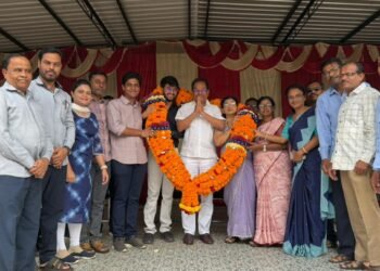 सभापती डॉ.संजय रोडगे यांचा सत्कार