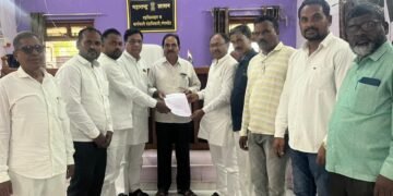 शेतकऱ्यांसह पूरग्रस्तांना आर्थिक मदतीची मागणी