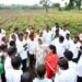 'तुम्ही एकटे नाही, सरकार पाठीशी'