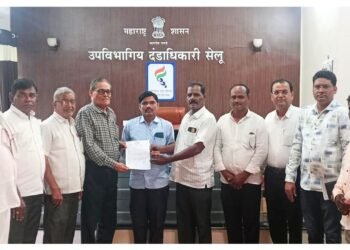पत्रकारांवरील हल्ल्याचा सेलूत निषेध