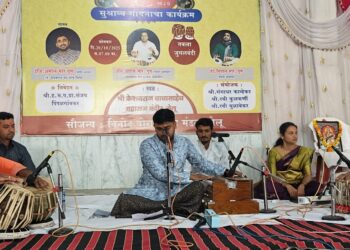 शब्दसुरांनी सजली ‘दिवाळी पहाट’