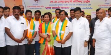 माजी नगराध्यक्ष विनोद बोराडे भाजपमध्ये