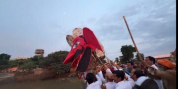 गंगाखेडात अपप्रवृत्ती पुतळ्याचे विसर्जन !