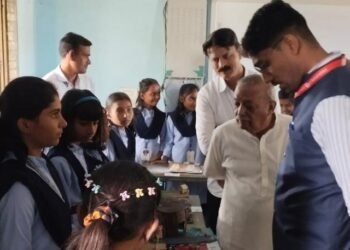 विज्ञान प्रदर्शनातून कल्पनाशक्तीला चालना