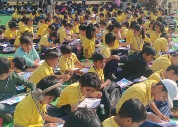 रंगभरण चित्रकला स्पर्धेव्दारे मतदार जागृती