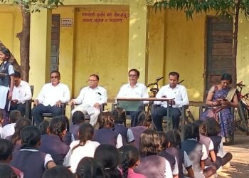 न्यू हायस्कूलमध्ये संविधान दिन उत्साहात