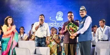 ‘मुलखावेगळी माणसं’ ठरली प्रेरक