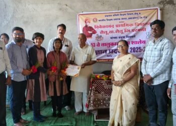 श्रीराम प्रतिष्ठानची विज्ञान प्रदर्शनात चमकदार कामगिरी