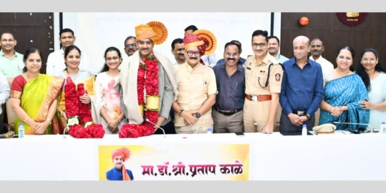 डॉ.प्रताप काळे महसूल विभागातील ‘भिष्मपितामह’