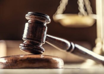 धनादेश अनादर प्रकरणी आरोपीस शिक्षा : सेलू न्यायालयाचा महत्त्वपूर्ण निर्णय