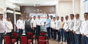 शाळा बंद आंदोलन : राष्ट्रवादी शिक्षक सेलचे निवेदन