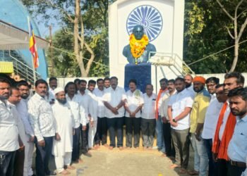 भारतरत्न डॉ.बाबासाहेब आंबेडकर यांना अभिवादन