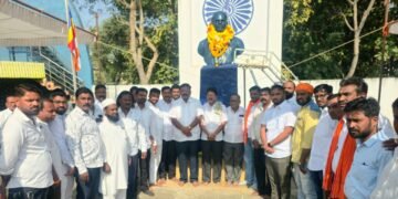 भारतरत्न डॉ.बाबासाहेब आंबेडकर यांना अभिवादन