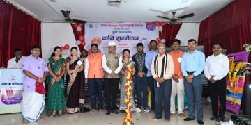 सेलूत ११४ कवींचा शब्द महोत्सव