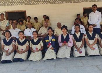 बालवैज्ञानिक स्पर्धेत 'नूतन' चे घवघवीत यश