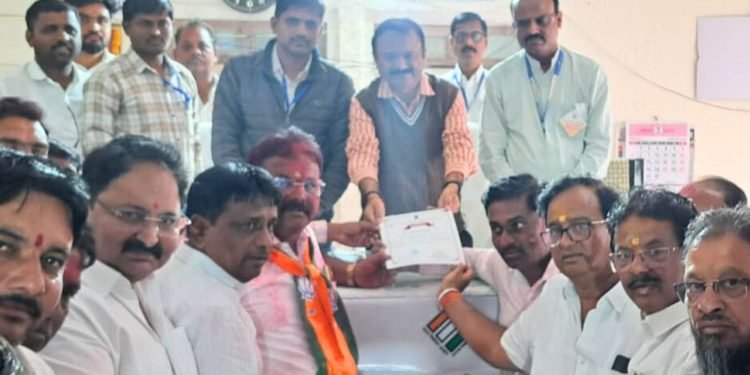 सेलू नगरपालिकेवर भाजपचा झेंडा, नगराध्यक्षपदी मिलिंद सावंत