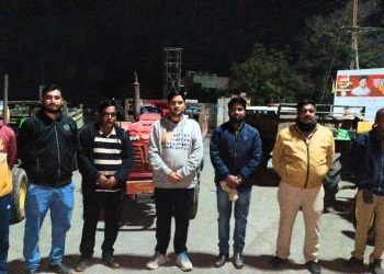वाळूची अवैध वाहतूक करणारे तीन ट्रॅक्टर जप्त