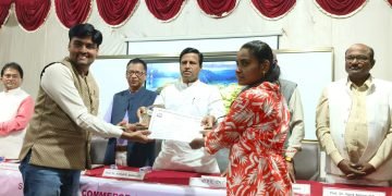 नूतन महाविद्यालयाच्या विद्यार्थिनींचा राष्ट्रीय स्तरावर गौरव