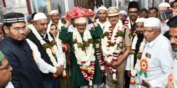 संदल शरीफने सय्यद शाह तुराबुल हक साहेब यांच्या उरूसास प्रारंभ