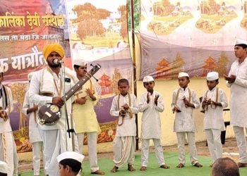 कुलदेवीचे महात्म्य जपत ईश्वराचे नामस्मरण करा