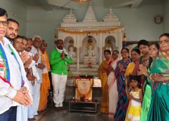 भगवान महावीर जयंती उत्साहात