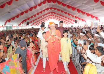 महाभारत संदेश कथेला अलोट गर्दी