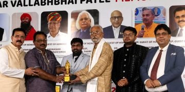 अण्णासाहेब जगताप यांना “सरदार पटेल” पुरस्कार