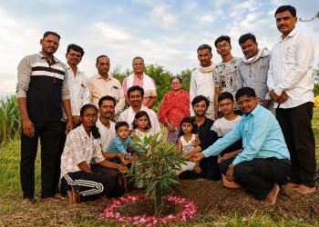 महानंदा पावडे यांच्या स्मृतीप्रित्यर्थ वृक्षलागवड
