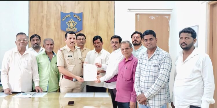 पत्रकारांना धमक्या देणार्या खा.संजय दिना पाटील यांच्यावर गुन्हा दाखल करा