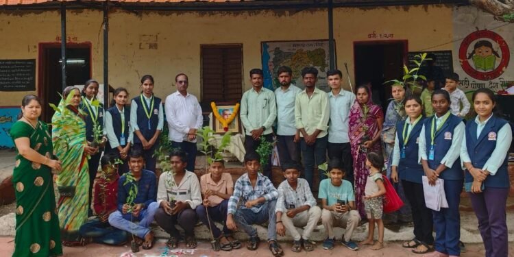 कुंडी येथील प्रगतशील शेतकऱ्यांचा सन्मान