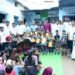 जिजामाता शाळेत शैक्षणिक साहित्य वाटप; केंद्रप्रमुखांचा सत्कार