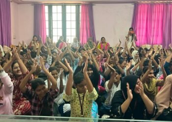 एसआयआर प्रशिक्षणाला महाविद्यालयीन विद्यार्थ्यांचा उत्स्फूर्त प्रतिसाद
