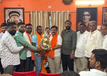 शिवसेना शिंदे गटाला परभणीत मोठा धक्का