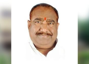 गणेशराव रोकडे यांचे सोसायटी सभासदत्व पूर्ववत