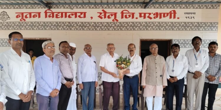नूतन विद्यालयाच्या मुख्याध्यापकपदी किरण देशपांडे