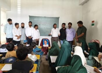 यासेर उर्दू शाळेत अण्णाभाऊ साठे जयंतीनिमित्त विविध स्पर्धा