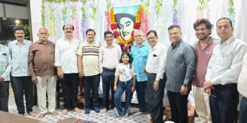 सेलूत ‘स्वरयात्री कलाकार ग्रुप’कडून किशोर कुमार यांना स्वरसुमनांजली