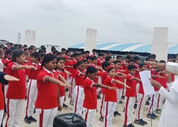 मोबाईलचे व्यसन हीसुद्धा एक नशा : ब्रह्माकुमारी राधा बहेन